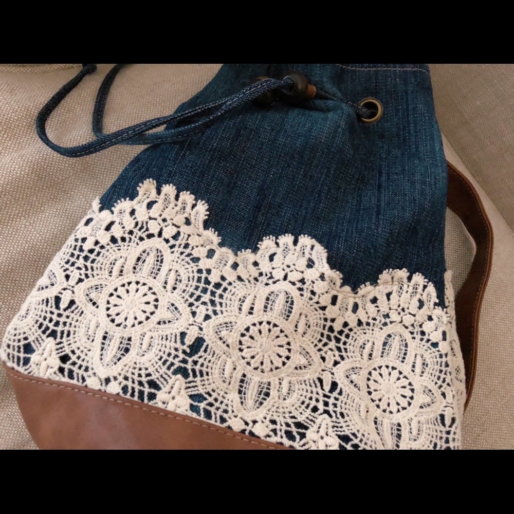 Denim Lace Back Pack - Picture 3 of 4